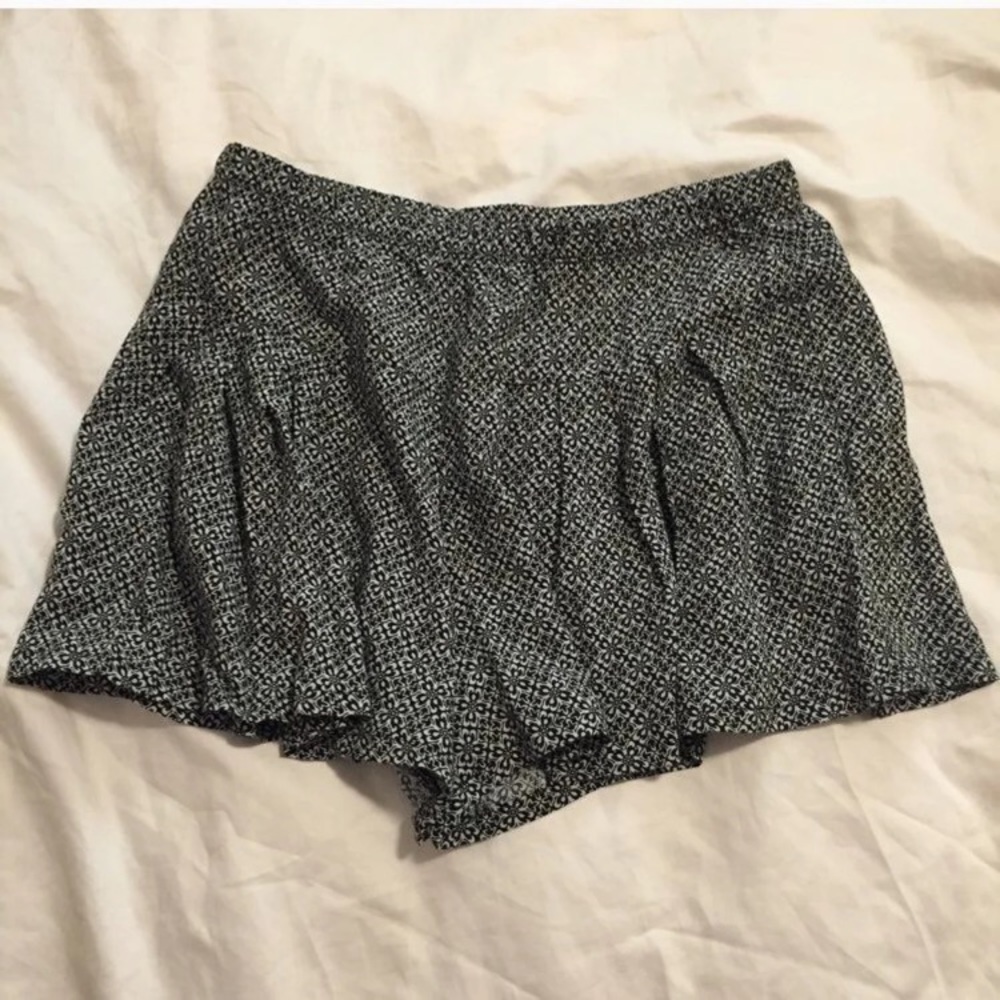 LA Hearts shorts